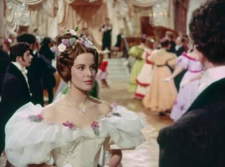 简述红与黑中于连的人物形象（于连的两段爱情）(3)