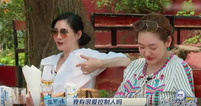 小s到底怎么了(我为什么心疼小S)(10)