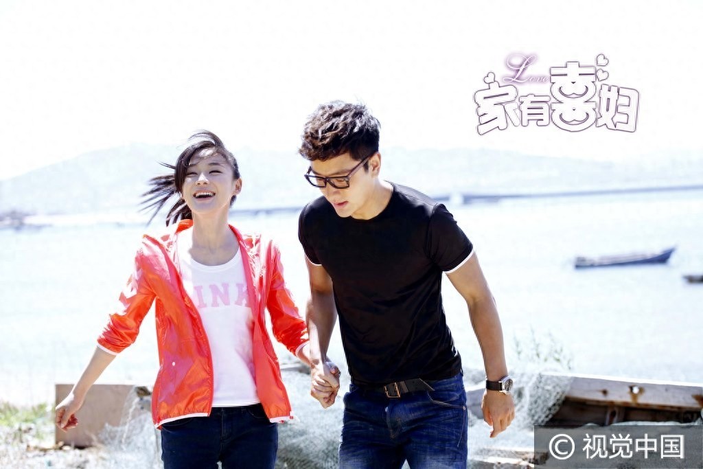 电视剧《家有喜妇》央视八套热播 袁姗姗、贾乃亮主演