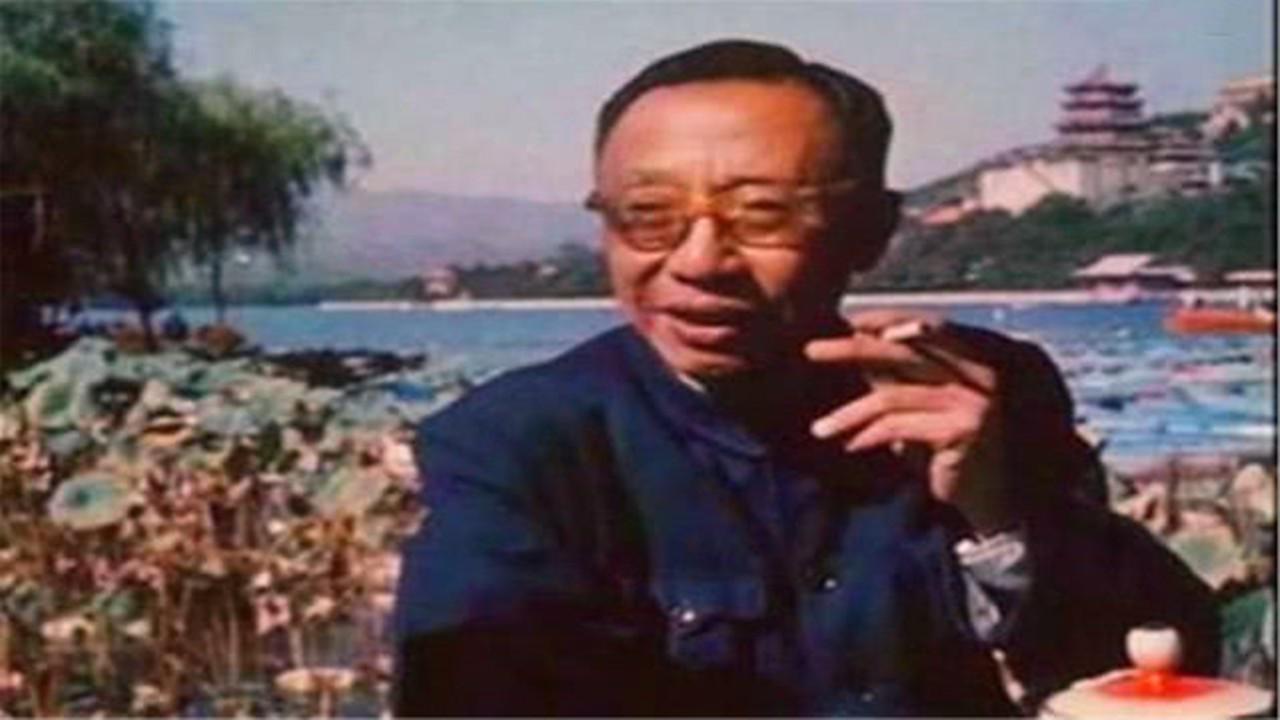溥仪简介及一生（溥仪一生跌宕起伏，悲惨命运从小注定，临死前遭受极大痛苦）
