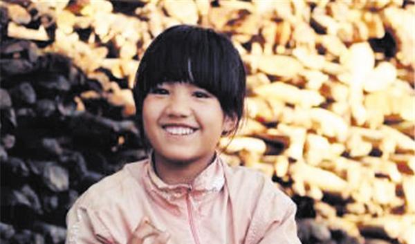 变形记最具正能量的他，供农村妹妹上大学，还将她带到自己家里