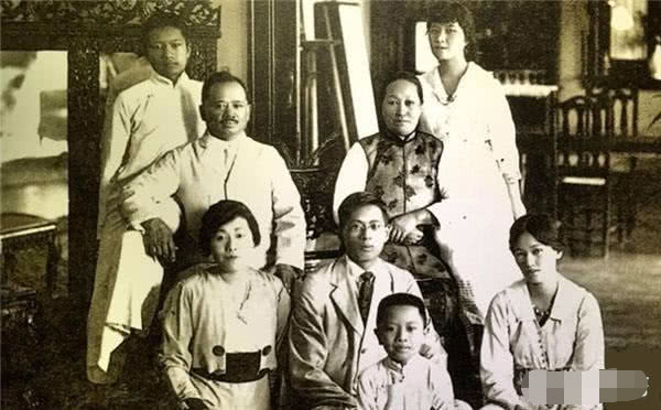 宋氏家族的长子宋子文，他的后人发展怎么样？