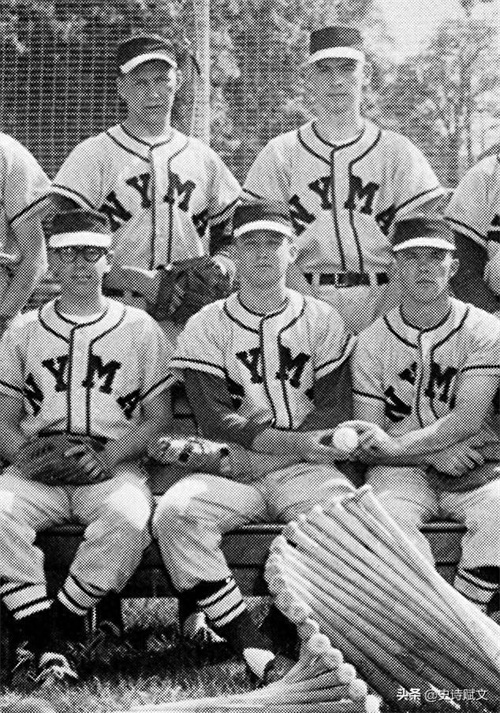 特朗普：年轻时帅气的军人、运动健将，今天世界的焦点