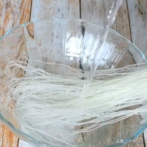 传统家常菜-蚂蚁上树的正宗做法，不坨不粘锅，色香味美超下饭