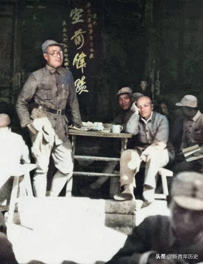 一组抗战时期的彩色老照片，再现将帅云集的八路军，致敬和缅怀