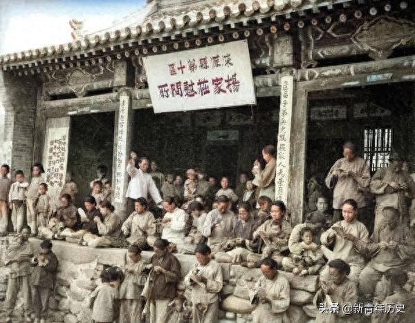 一组抗战时期的彩色老照片，再现将帅云集的八路军，致敬和缅怀