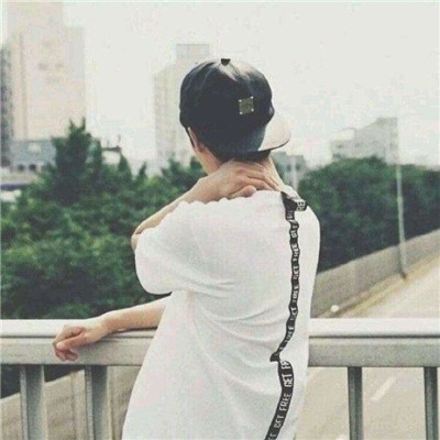 微信头像男沧桑背影图片高清精选