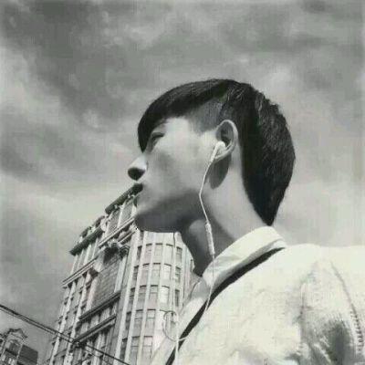男生霸气黑白高清头像微信头像